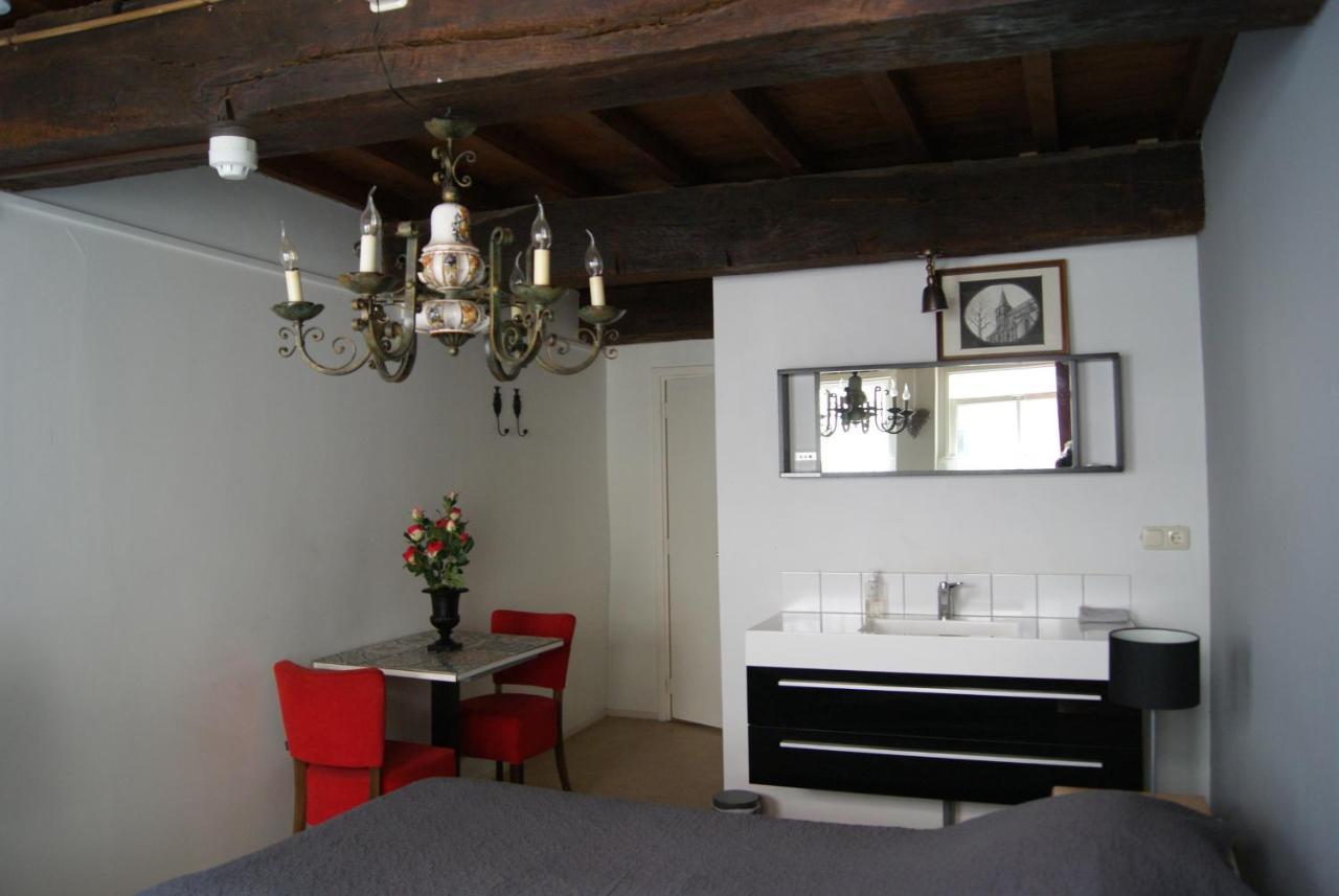 Bed and Breakfast De Zevenster "Gevestigd Aan De Winkelstraat" Kampen Exterior foto