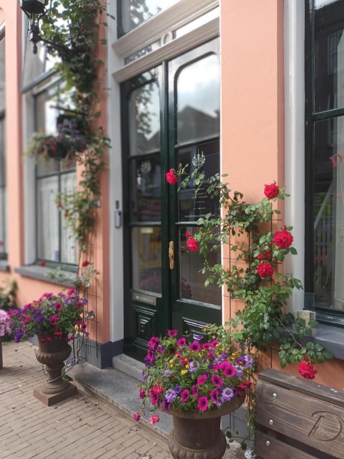 Bed and Breakfast De Zevenster "Gevestigd Aan De Winkelstraat" Kampen Exterior foto